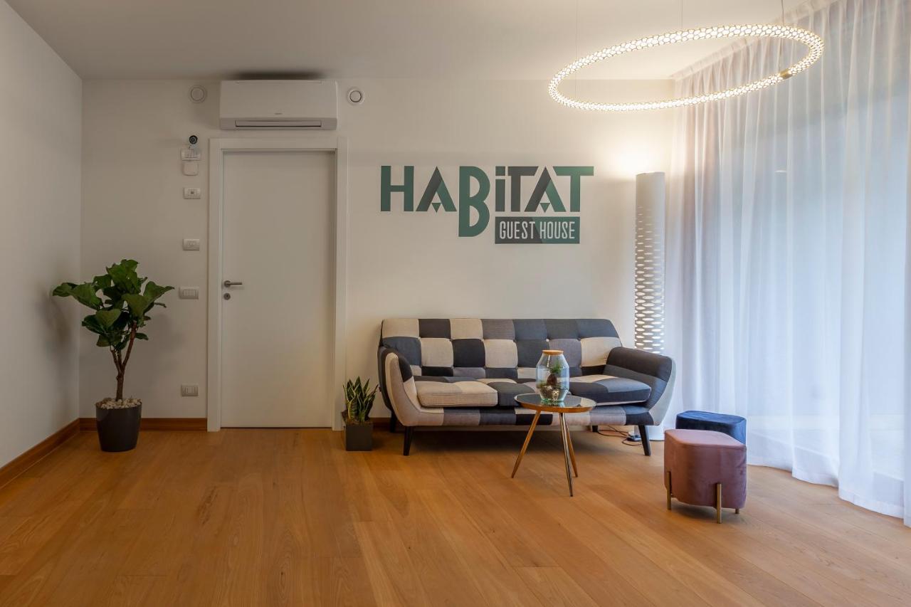 Habitat Guest House Trento Exteriör bild